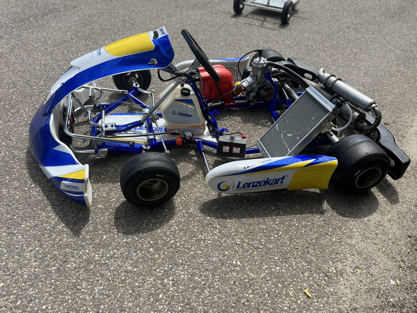 Gebrauchtes LenzoKart mit wassergekühltem LKE R13 125CC-Motor