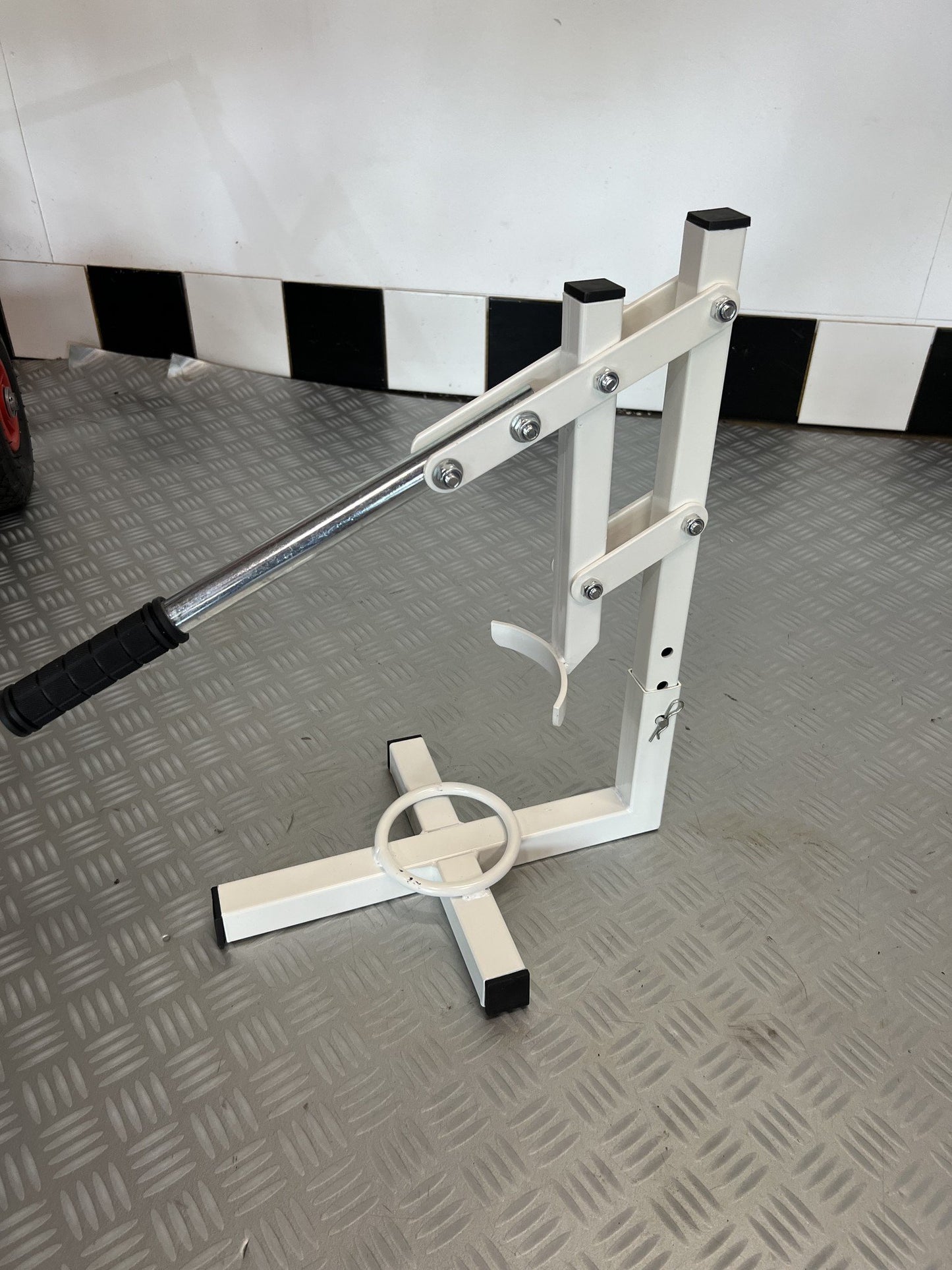 Folding Tire Press
