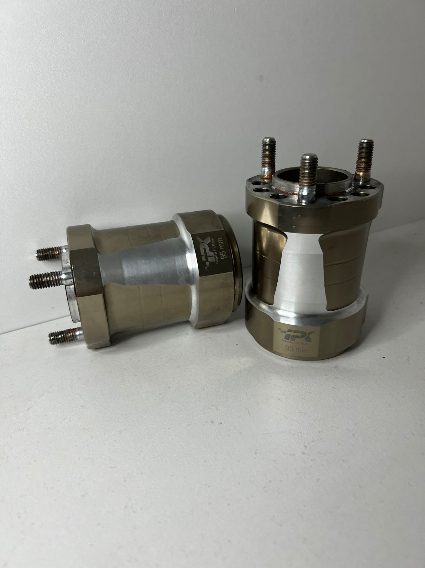 Used IPK Aluminum wheel hub set 50 x 95MM