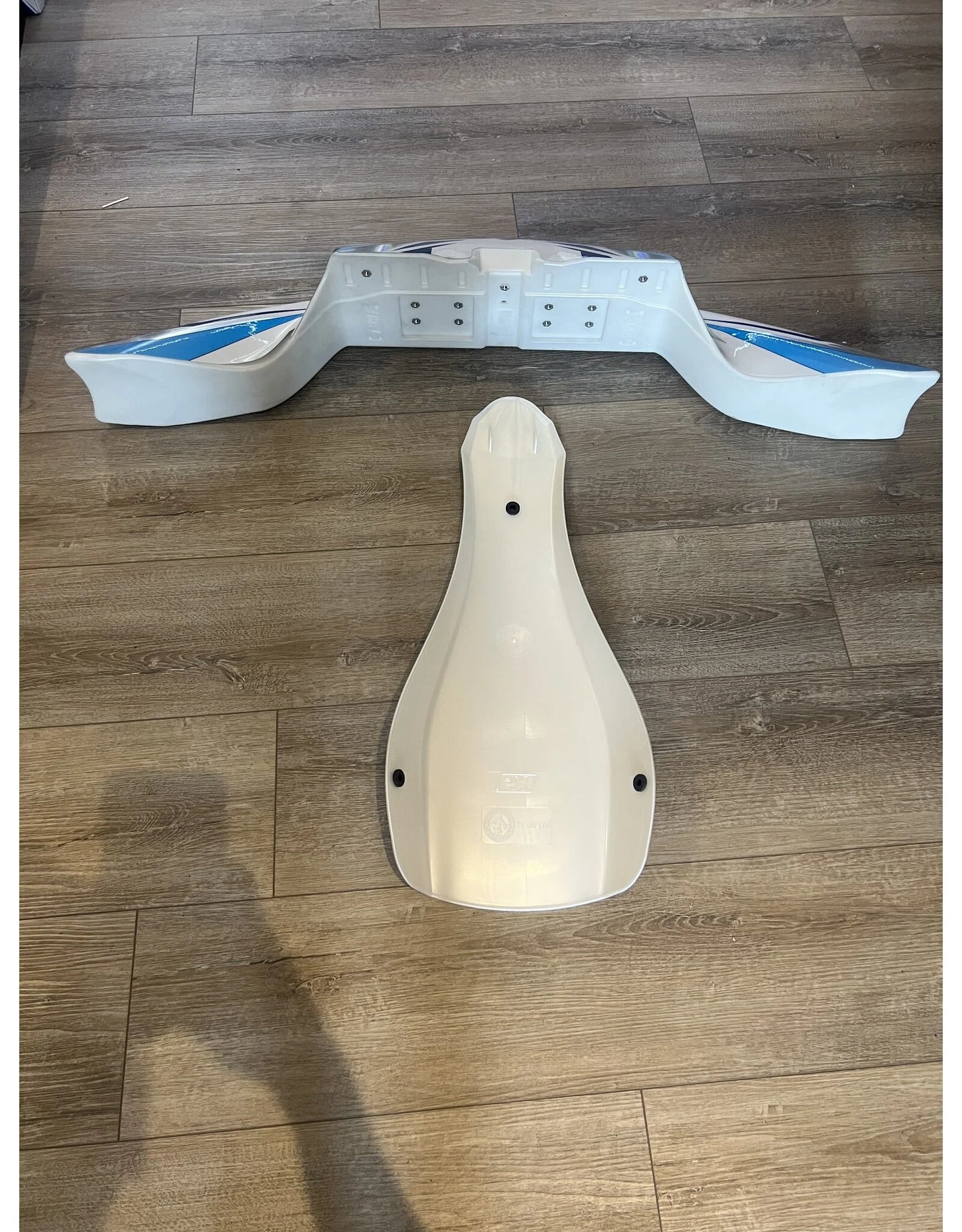 KG 506 voorbumper panel met Top Kart stickers